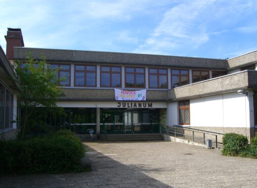 Gedichte, Lieder und Bildprojektionen zum Tag der Auschwitzbefreiung | 27 Januar, 9:40 Uhr (Helmstedt)